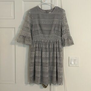 HD in Paris blue gray lace 3/4 sleeve dress s